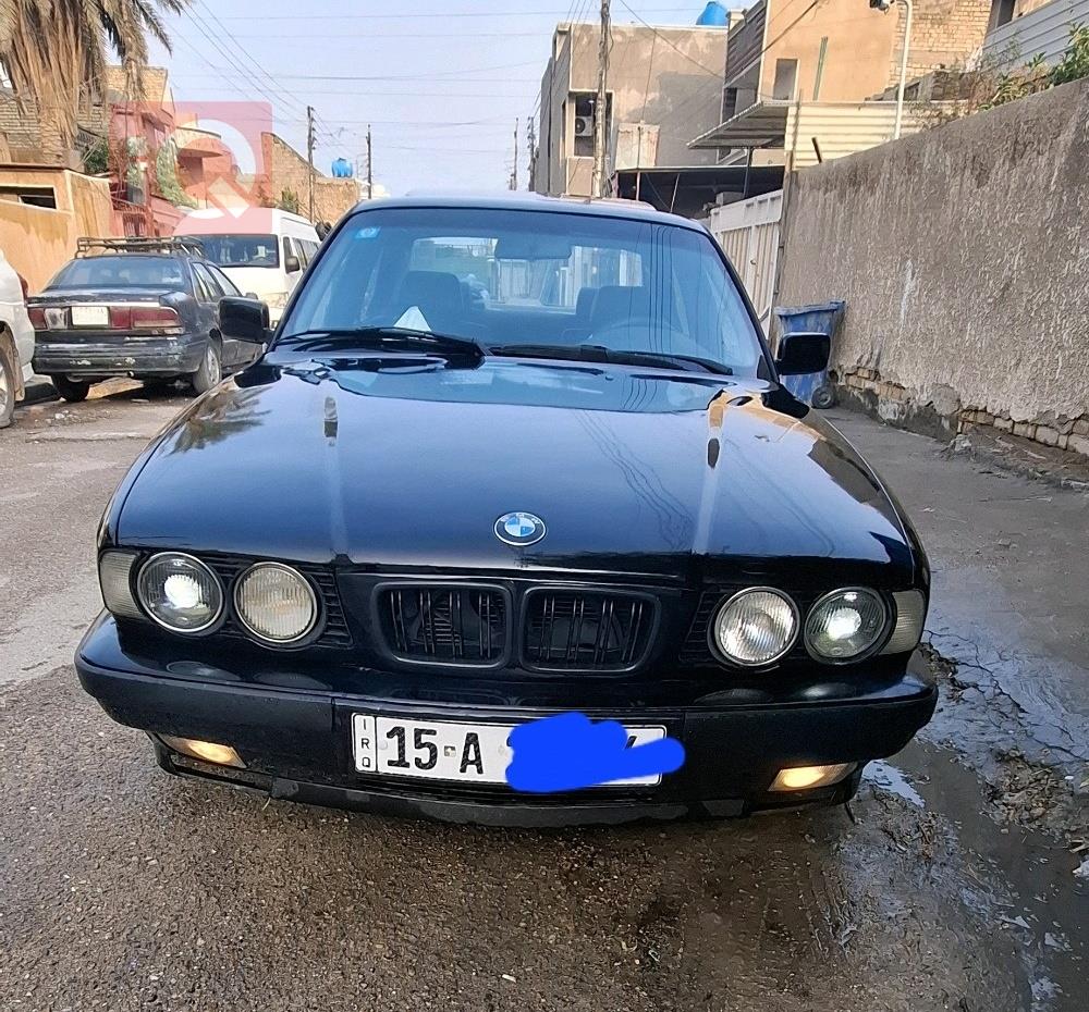 بی ئێم دەبڵیو سیریەس 5